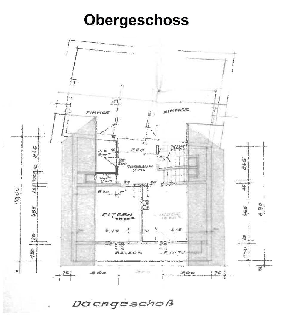 Grundriss des Obergeschosses mit Zimmern, Vorraum, zwei Bädern und Balkon.