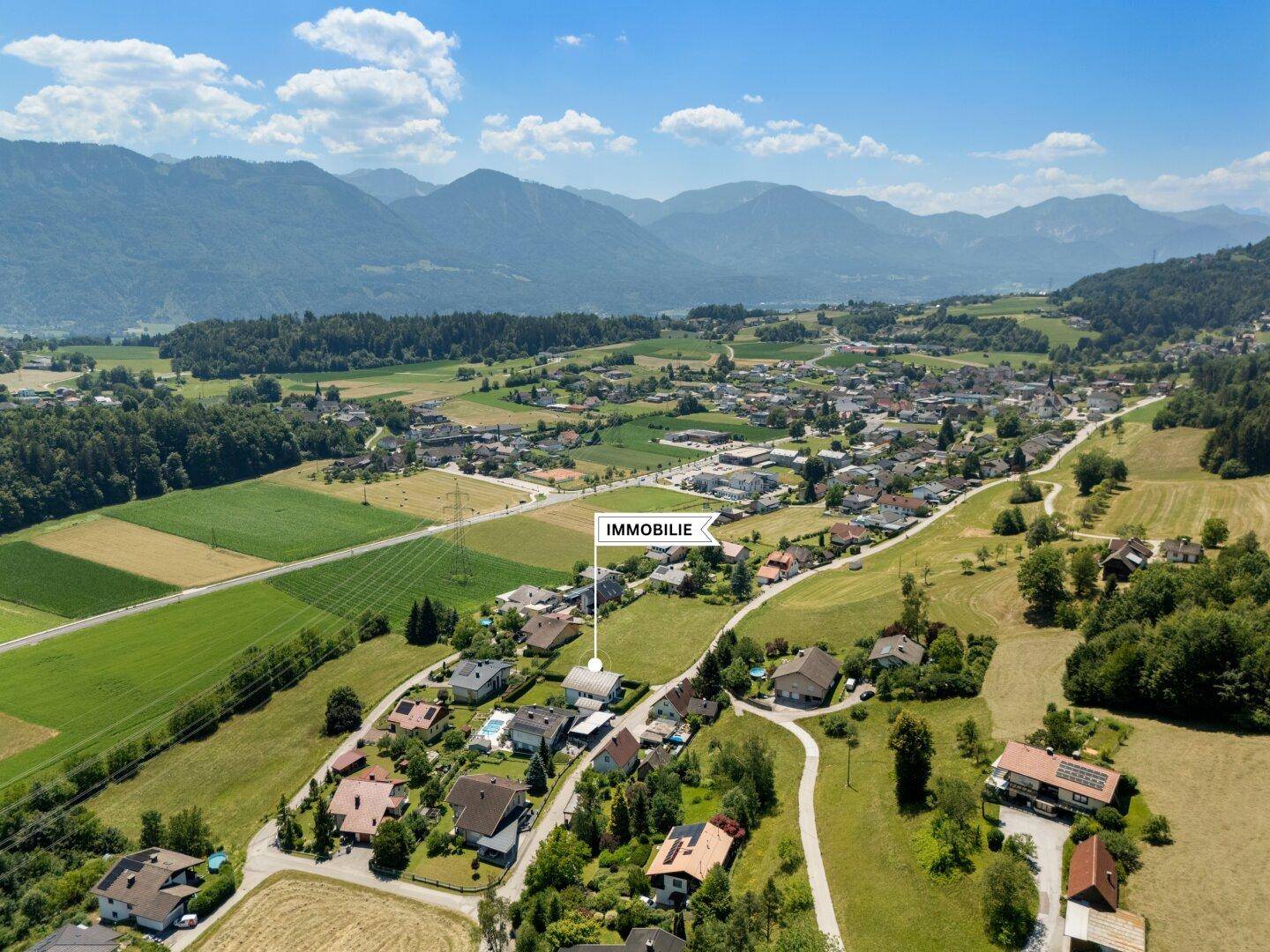 Schönes, sonniges und ruhiges Einfamilienhaus mit 160,00m² Nfl. und 882m² Grundstück plus Garage in Köttmannsdorf - Stadtnah - Ansicht 5