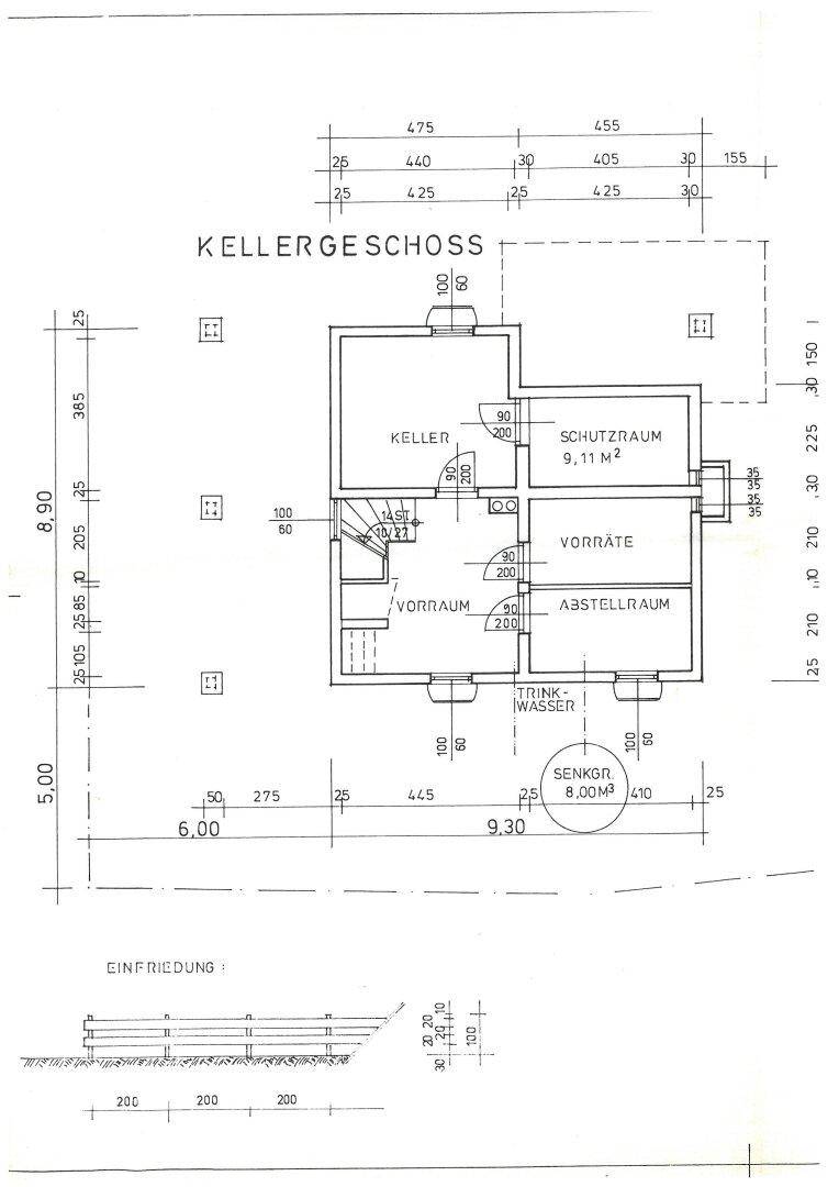 Grundriss des Kellergeschosses mit verschiedenen Abstellräumen, Schutzraum und Vorratslager.