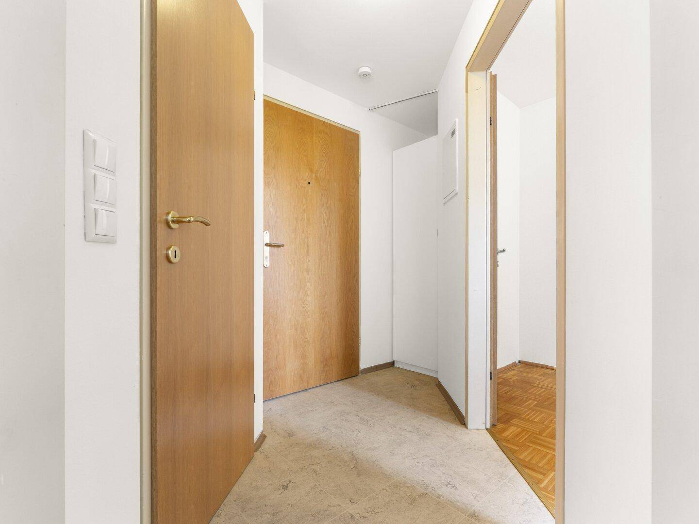 Schöne 2 Zi Wohnung mit Loggia in Waidmannsdorf - Christof-Martin-Wieland-Straße
