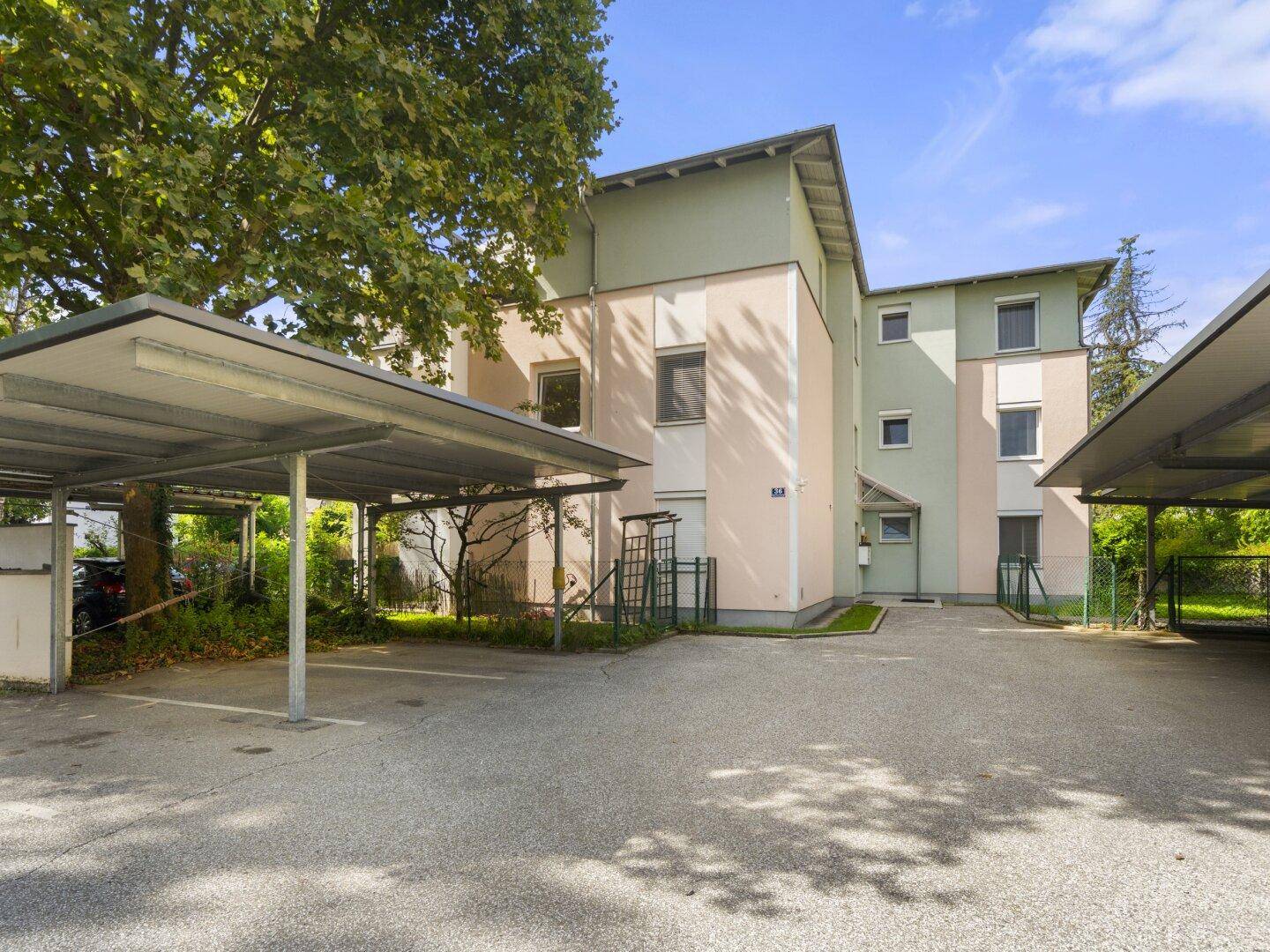 Schöne 2 Zi Wohnung mit Loggia in Waidmannsdorf - Christof-Martin-Wieland-Straße