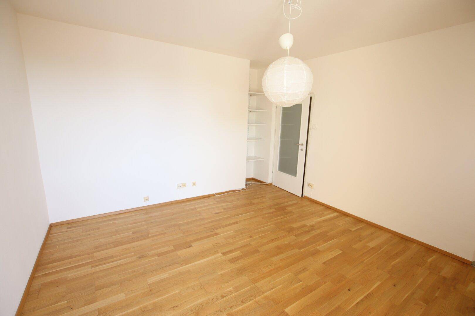 Schöne und nette Garconniere in Waidmannsdorf in der Hirschenwirtstraße - Nähe Interspar