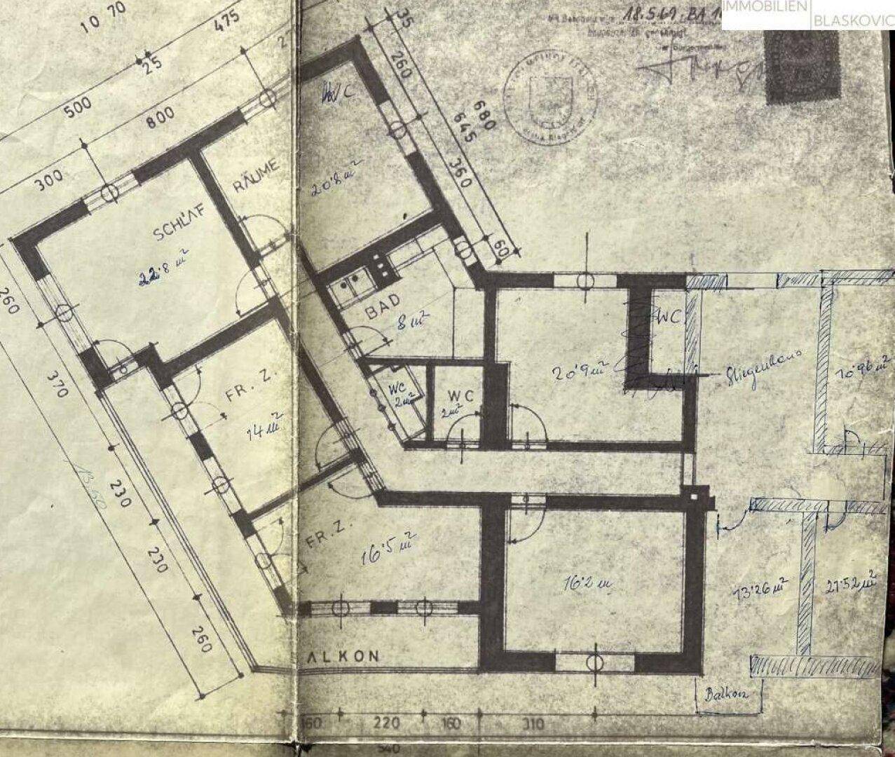 Mehrfamilienwohnhaus mit 400m² mit 2 Wohnungen plus 10 Einzelzimmern Nähe Ratzteich in Kirschentheuer - Ferlach