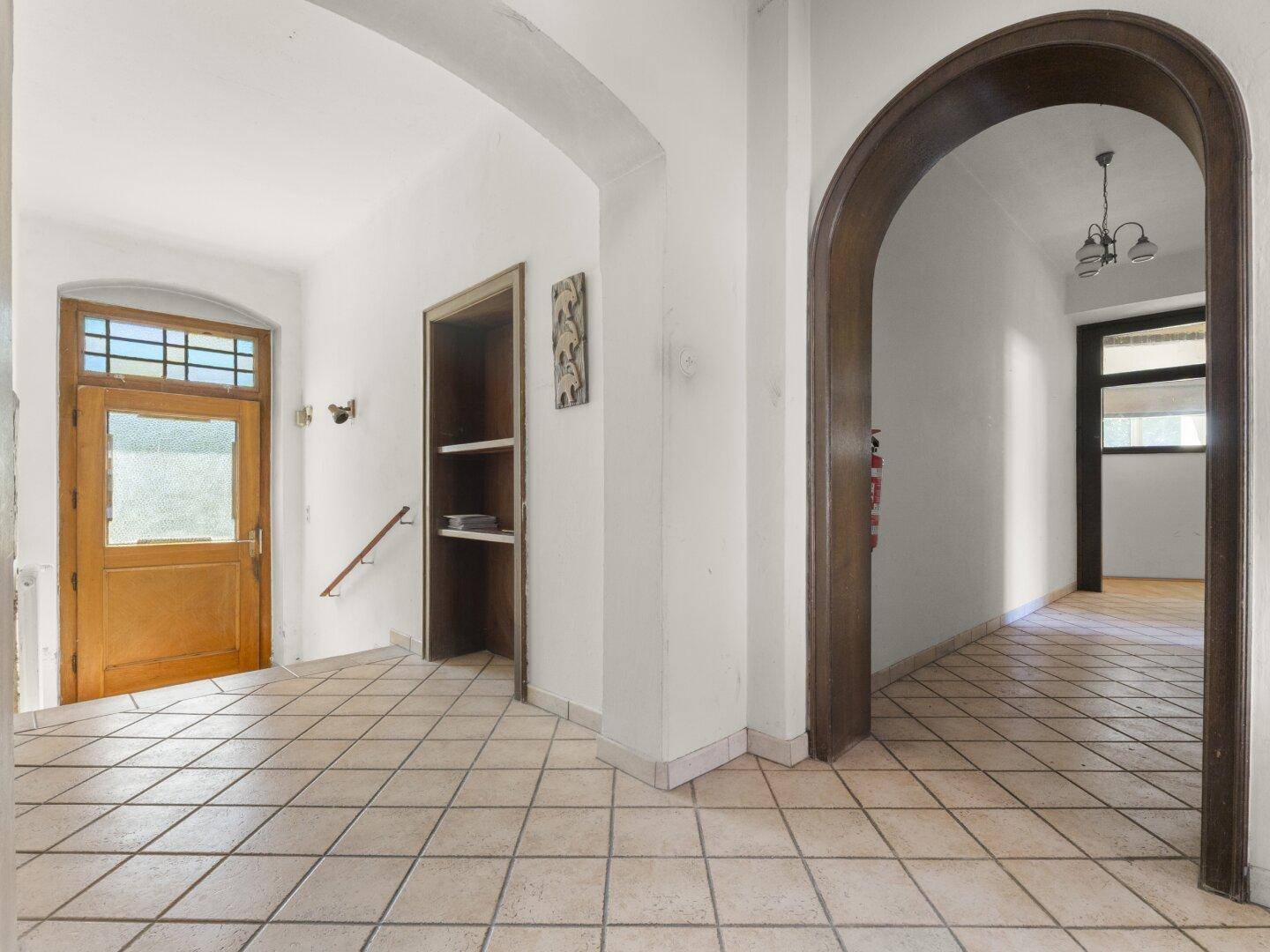Mehrfamilienwohnhaus mit 400m² mit 2 Wohnungen plus 10 Einzelzimmern Nähe Ratzteich in Kirschentheuer - Ferlach