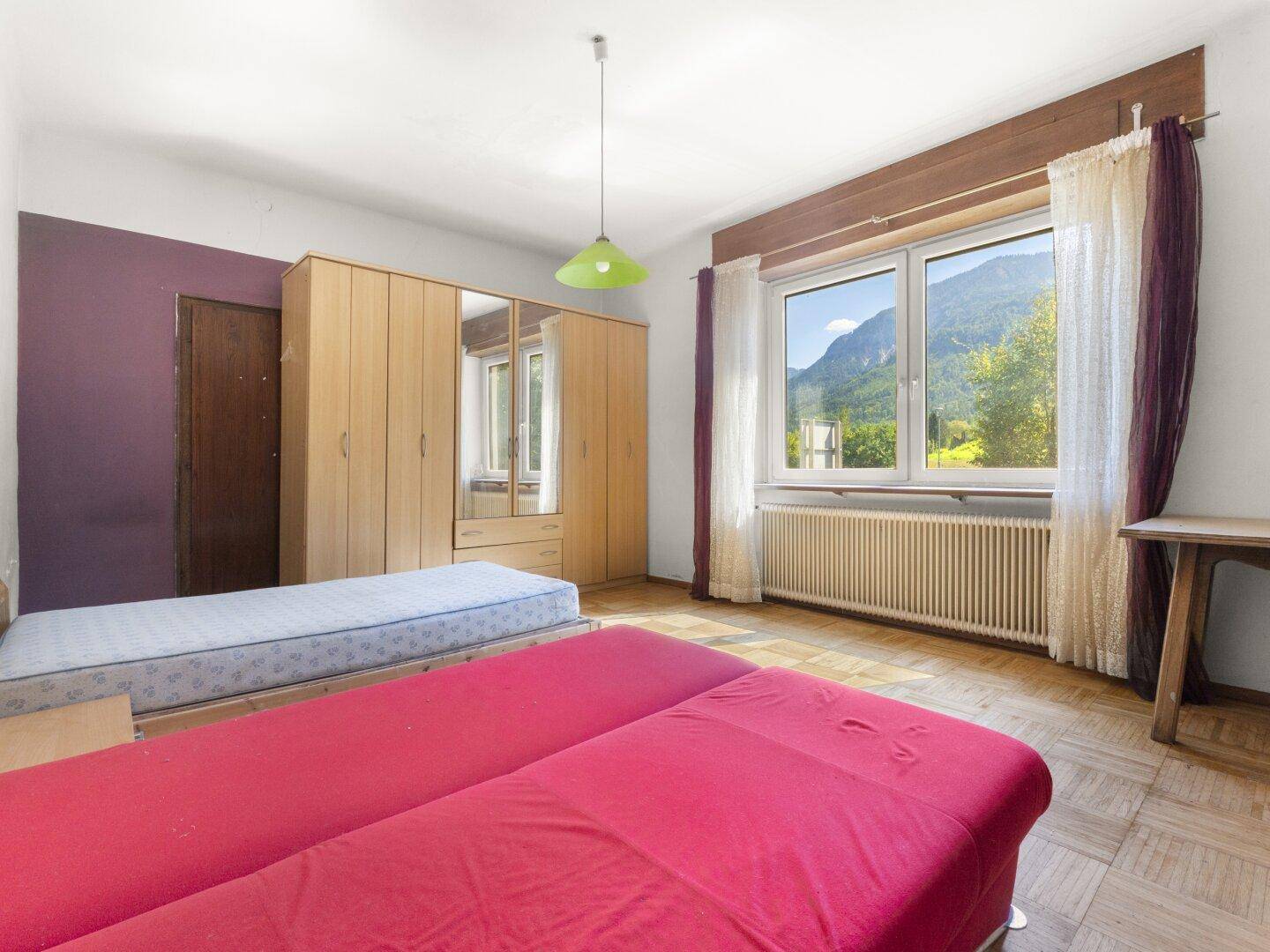 Mehrfamilienwohnhaus mit 400m² mit 2 Wohnungen plus 10 Einzelzimmern Nähe Ratzteich in Kirschentheuer - Ferlach