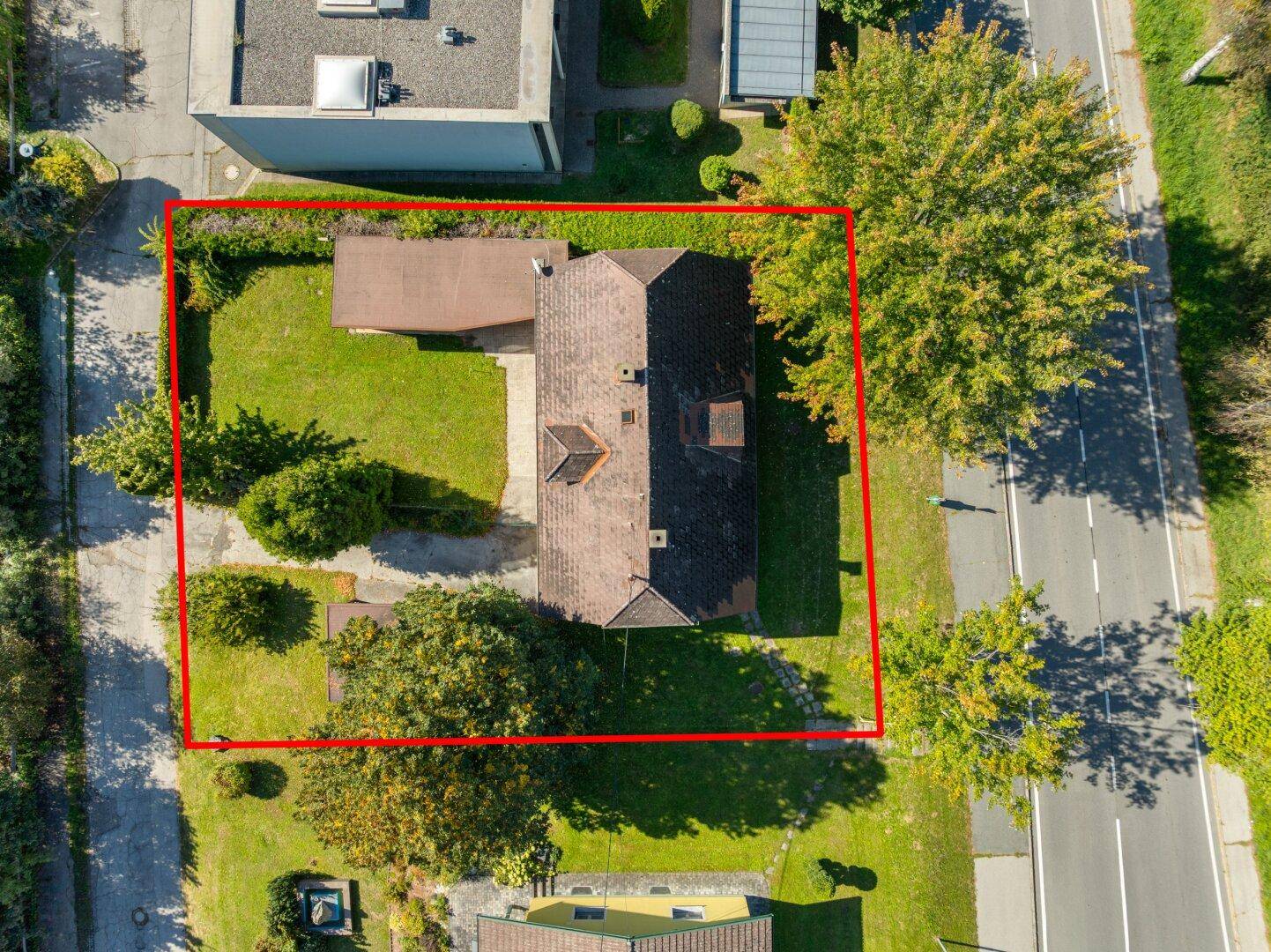 Älteres nettes 150m² Einfamilienwohnhaus mit Doppelcarport in Brückl - Super Infrastruktur