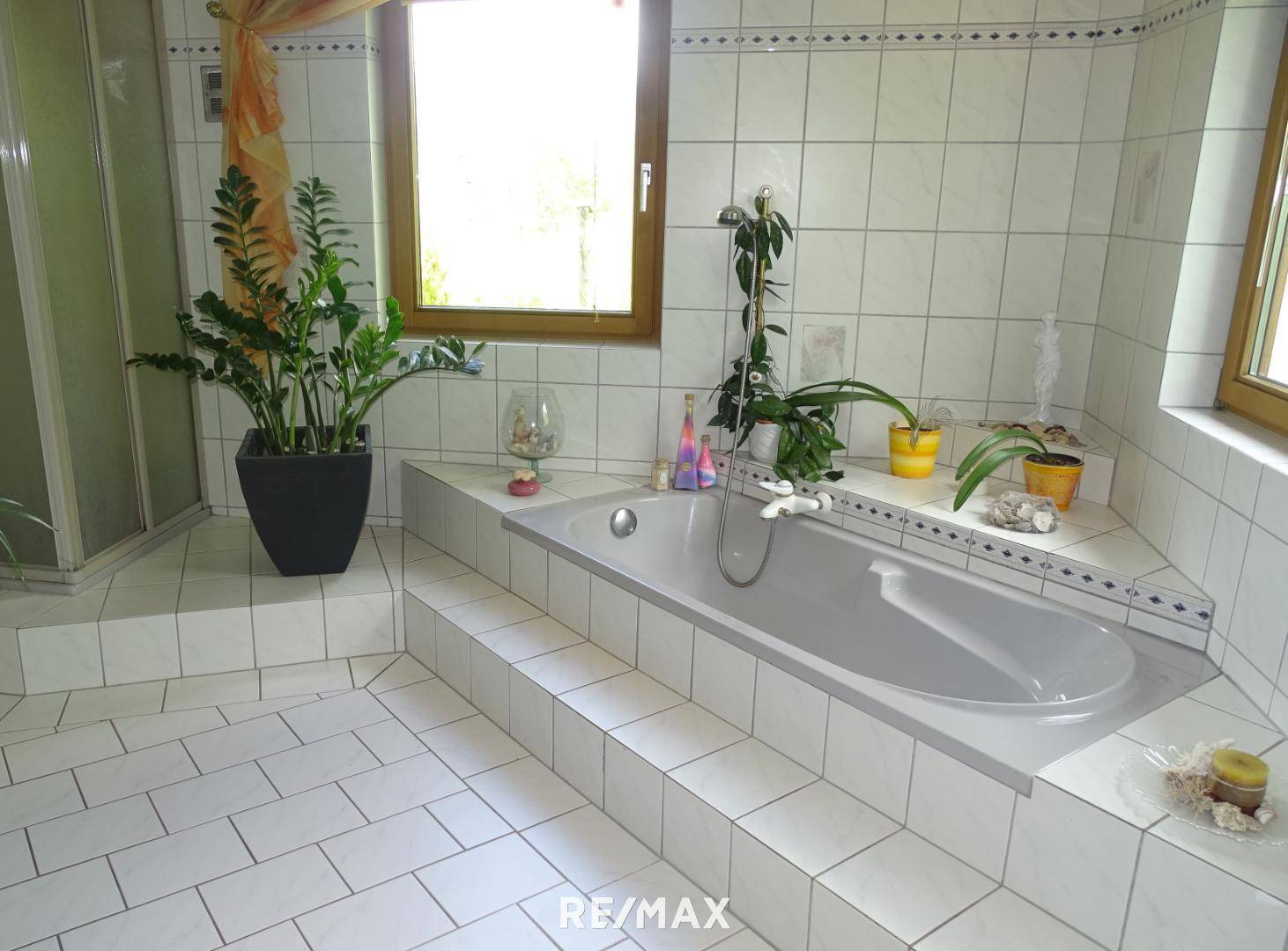 Bad/ bathroom