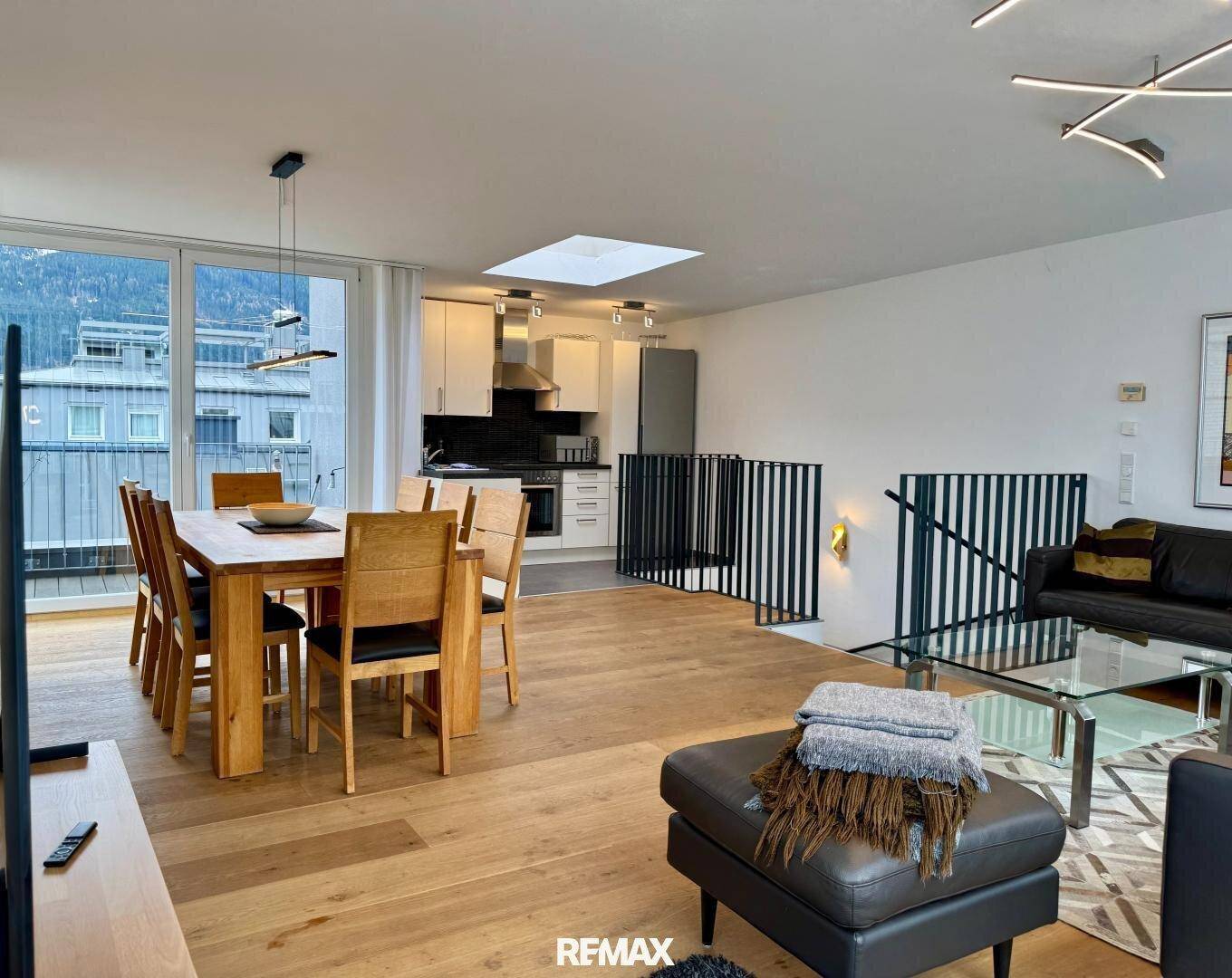 RESERVIERT! Exklusive Maisonette im Herzen von Zell am See – Seeblick &amp; Blick auf die Schmittenhöhe - Ansicht 2