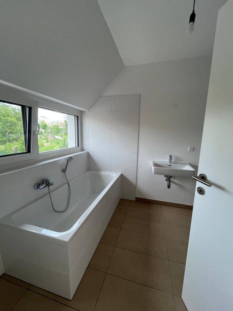 2353 Guntramsdorf, Anningerblick - neue Doppelhaushälfte - Mehr