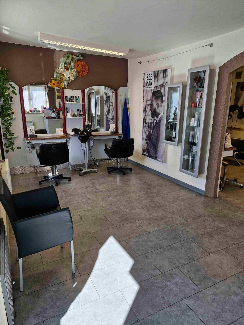 Salon