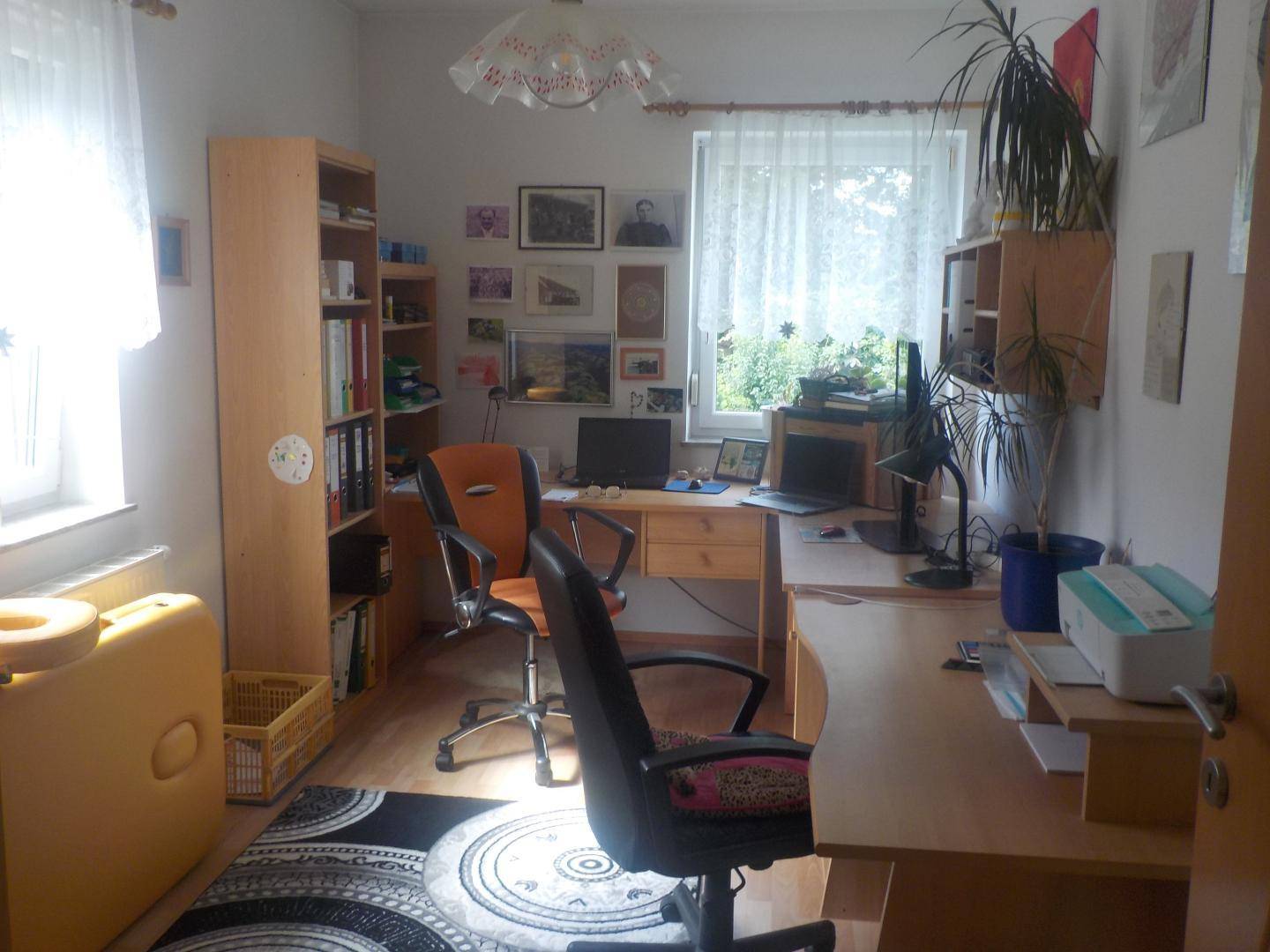 Zimmer/Büro