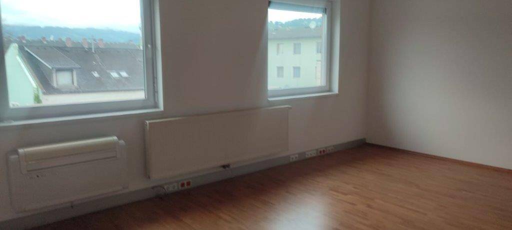 Büro nach Westen