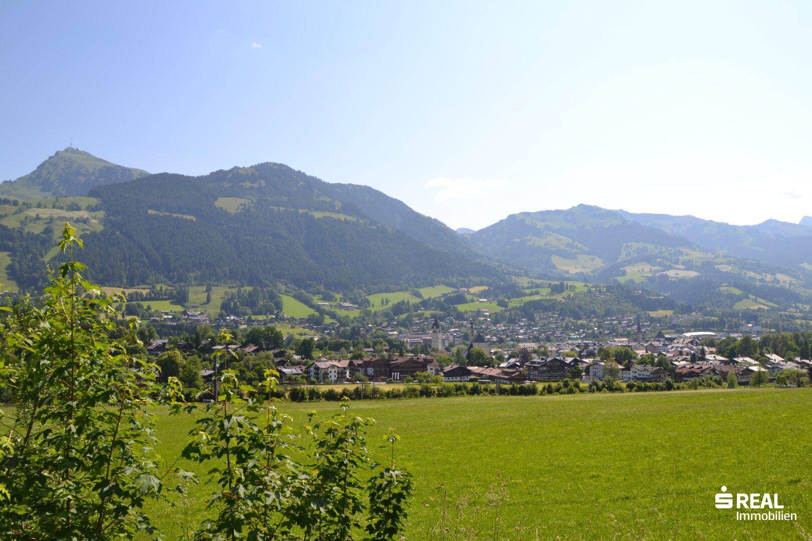 Blick auf Kitzbühel