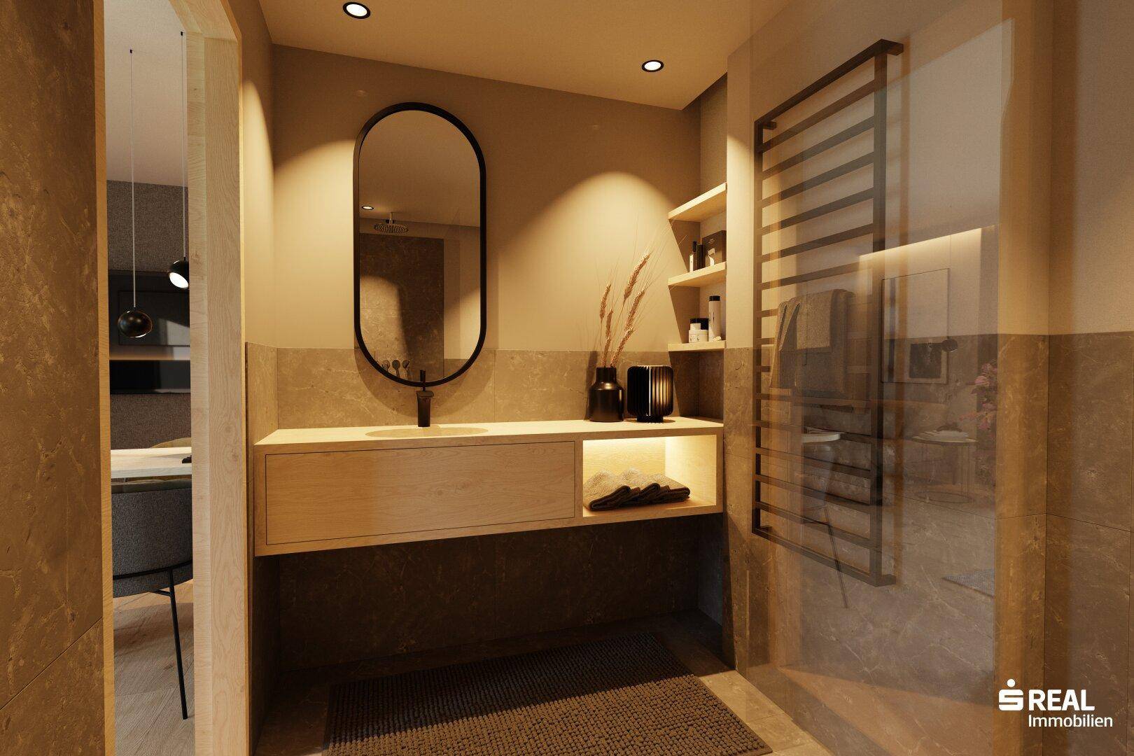 Helles Badezimmer mit modernem Design, großem Spiegel und praktischen Ablagen für Utensilien.