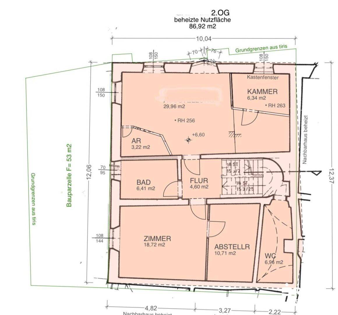 Grundriss des zweiten Obergeschosses mit Schlafzimmern, Bad und Abstellraum.
