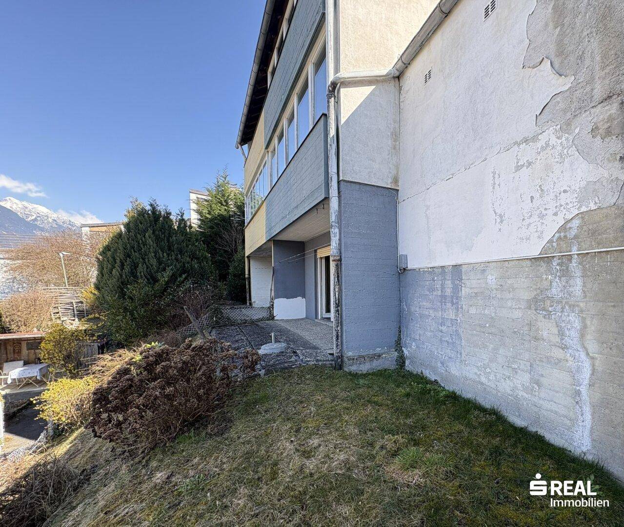 Sanierungsbedürftige Doppelhaushälfte Mentlberg - Ansicht 4