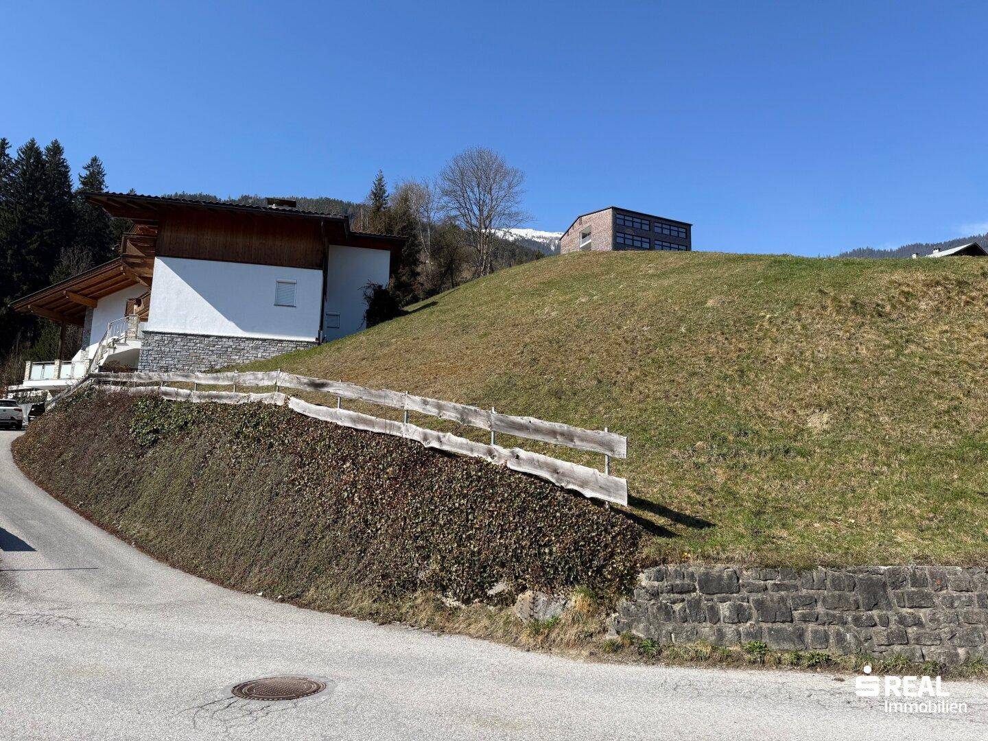 Top Grundstück am Fügenberg mit spektakulärer Aussicht - Ansicht 6