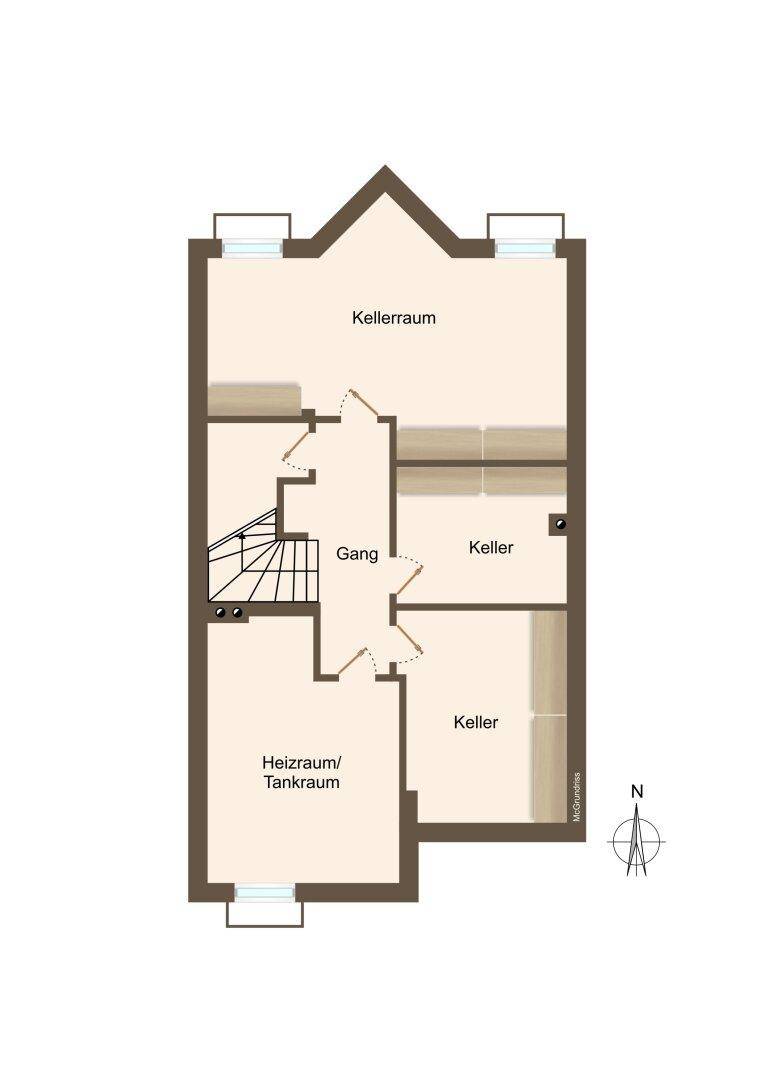 Grundriss des Kellergeschosses mit mehreren Kellerräumen und Heizraum.