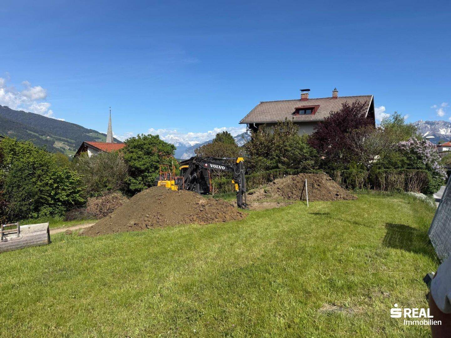 Los geht´s! Baustart in Patsch - Widok 2