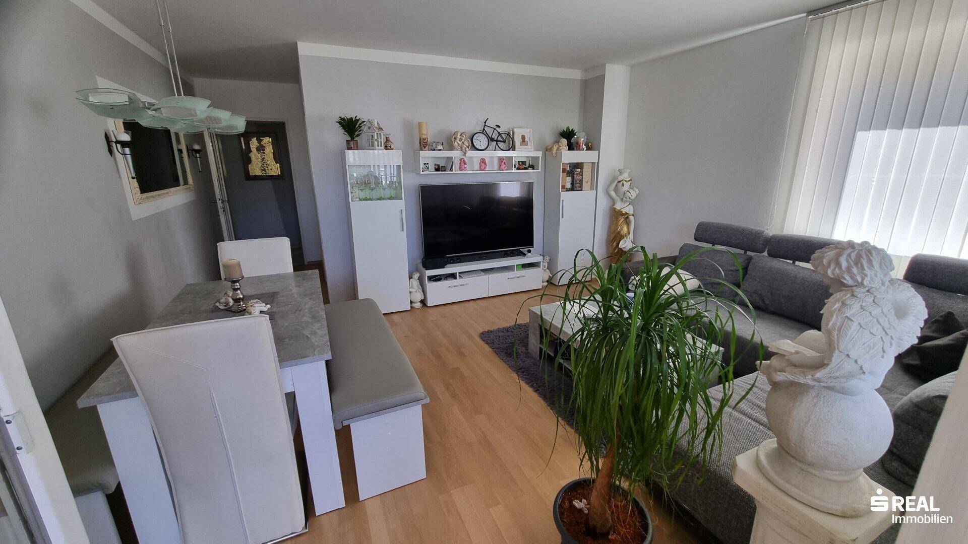 Familenfreundliche 3-Zimmerwohnung zum Kauf - förderungsfähig! - Mehr