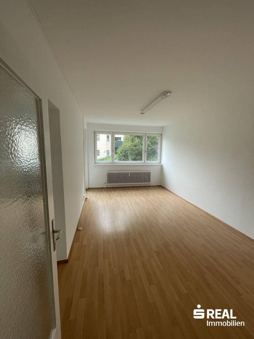 Sofort einziehen! 2-Zimmer-Wohnung in begehrter Lage von Innsbruck-West – pohled 2