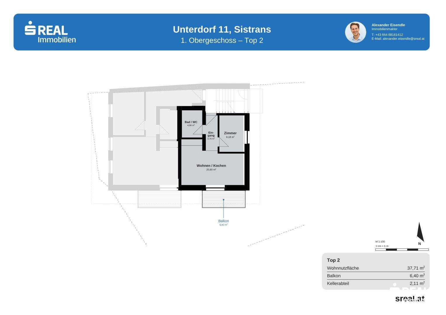 Grundriss für Top 2 im 1. Obergeschoss mit offenem Wohn-/Kochbereich, einem Zimmer und Balkon.