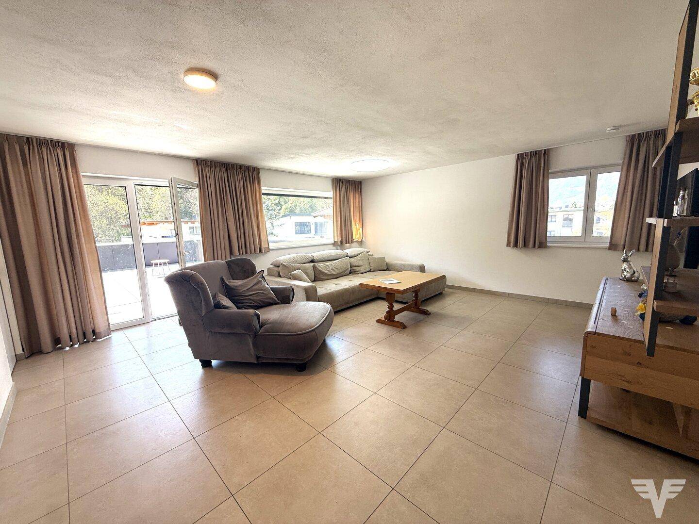 Panorama-Wohnung in Saalfelden mit großer Terrasse - Ansicht 5