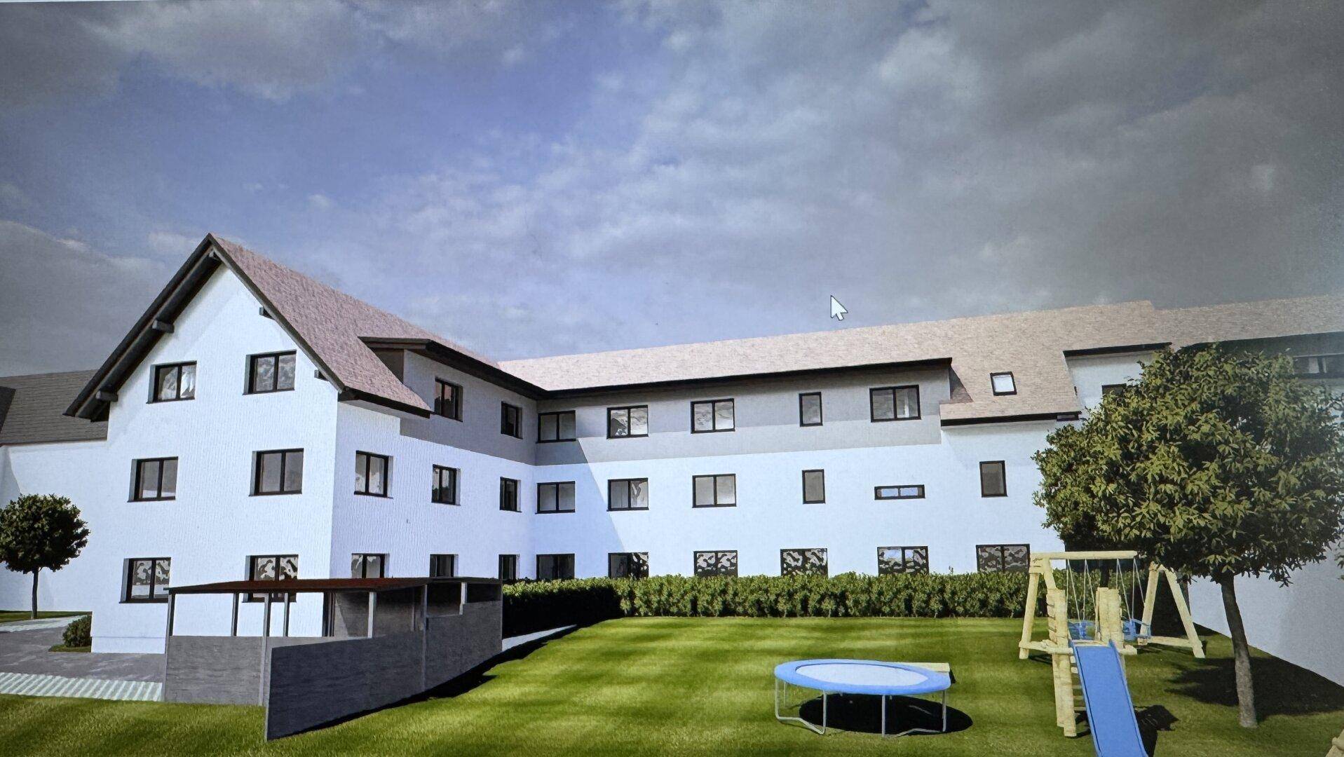 Visualisierung der Gebäudefassade mit Gartenbereich, Trampolin und Schaukel.