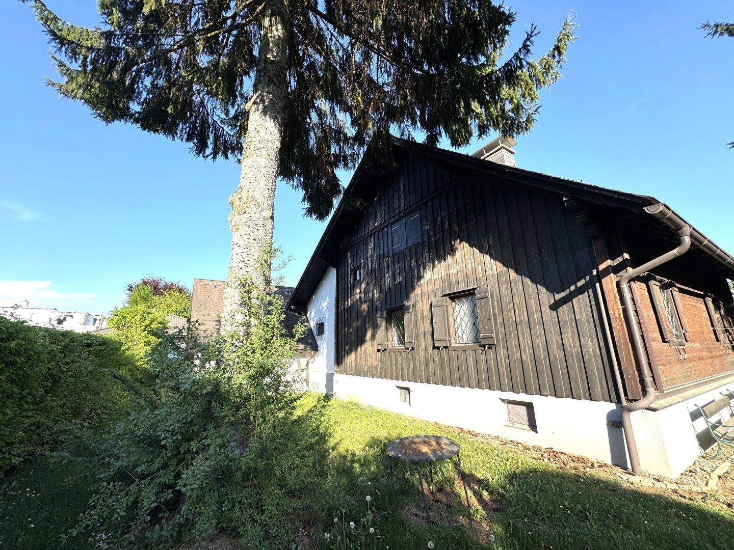 Top-Lage in Graz-St. Peter nahe ORF-Zentrum – Großzügiges Ein- oder Mehrfamilienhaus mit Entwicklungspotenzial - Widok 4