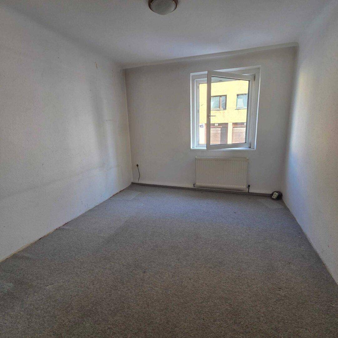 Schlafzimmer / Kinderzimmer 2