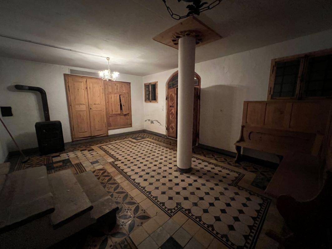 Brixen-Villa-Altbau-Stadtnah-Bressanone-Rienzdamm-Luxus-Mehrfamilienhaus-mehrere Wohnungen-appartamenti-Plose-Skiegebiet-sciiare-montagna-Berg-Luxus-Luxury