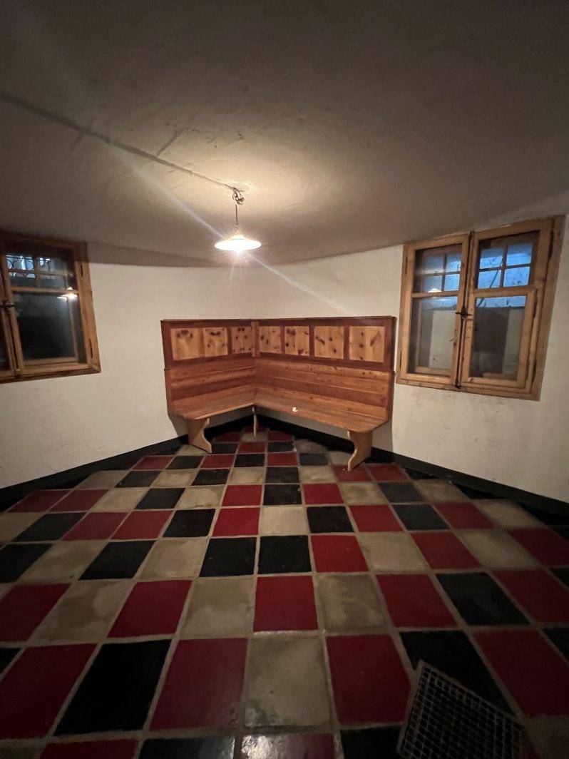 Brixen-Villa-Altbau-Stadtnah-Bressanone-Rienzdamm-Luxus-Mehrfamilienhaus-mehrere Wohnungen-appartamenti-Plose-Skiegebiet-sciiare-montagna-Berg-Luxus-Luxury