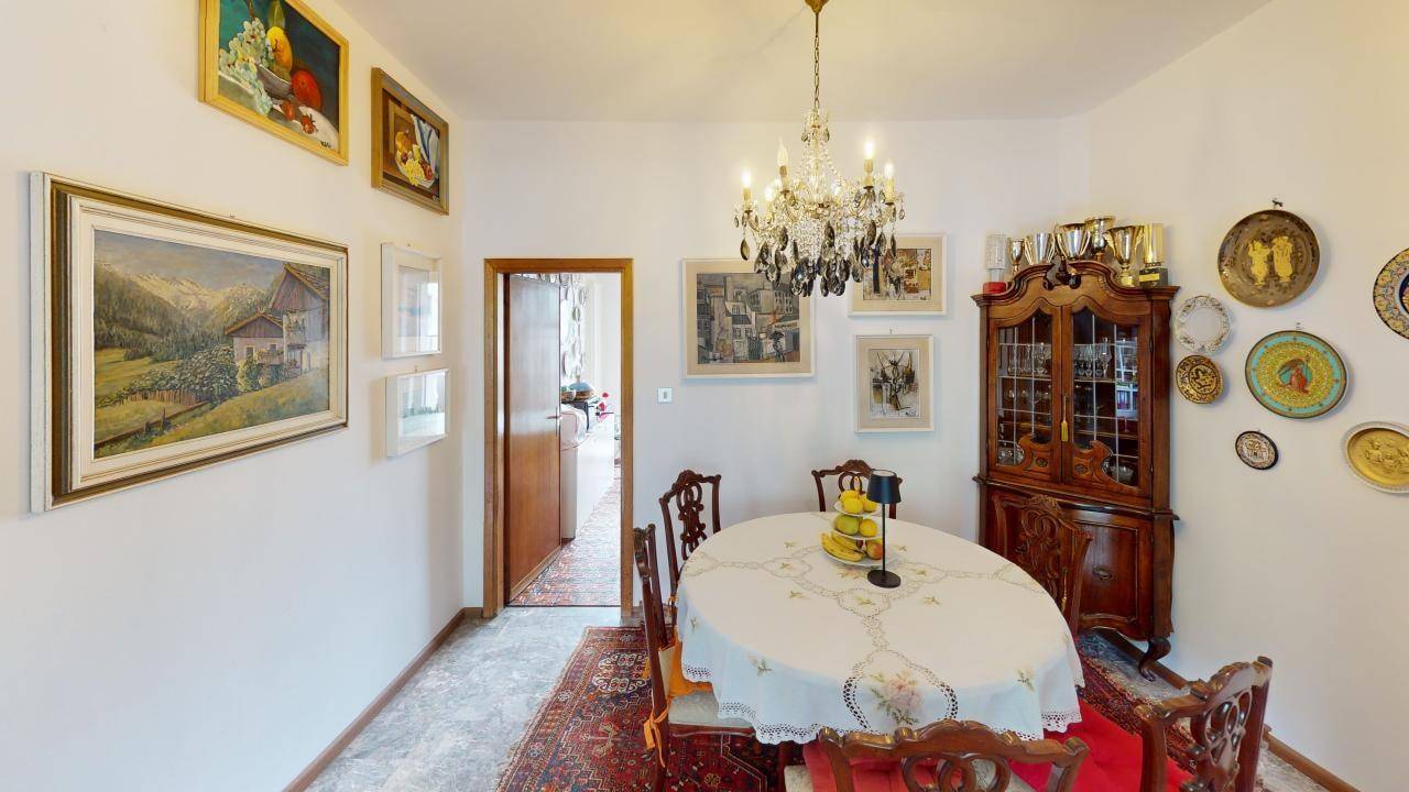 Meran-Zentrum-Aussicht-Passirio-Passeggiate-Merano-Vista-