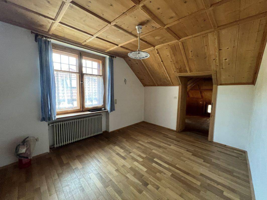 Brixen-Villa-Altbau-Stadtnah-Bressanone-Rienzdamm-Luxus-Mehrfamilienhaus-mehrere Wohnungen-appartamenti-Plose-Skiegebiet-sciiare-montagna-Berg-Luxus-Luxury