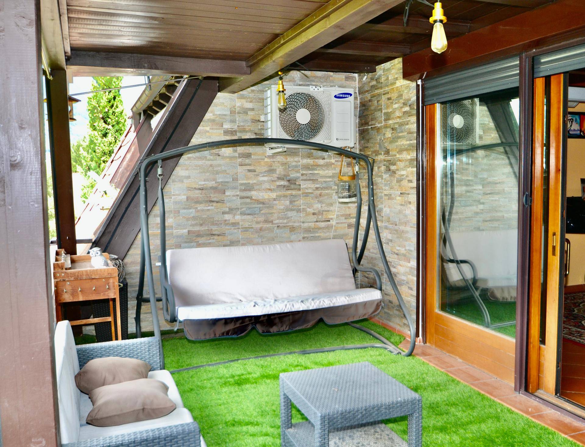 Meran-Merano-Untermais-Maia Bassa-Terrasse-terrazza-Garage-Duplexwohnung
