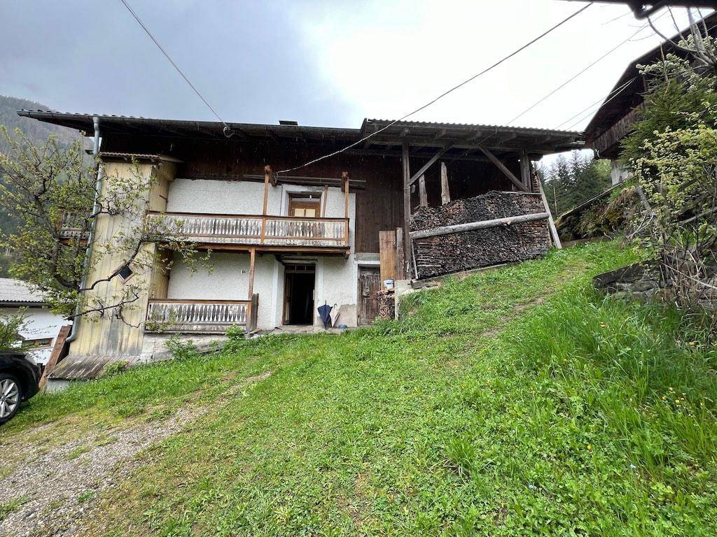 Mühlwald_Hof_Bauernhaus_Sanierungsbedürftig_Sand in Taufers_Campo Tures_Maso_Montagna