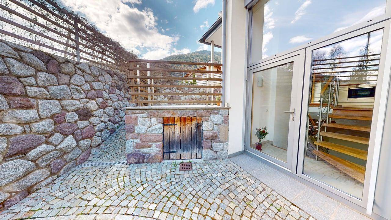 Völlan-Foiana-Wohnung-appartamento-Garten-giardino-Keller-cantina-garage-Garage-Ferienwohnung-hell-luminoso-Zweizimmerwohnung-bilocale-trilocale-Dreizimmerwohnung
