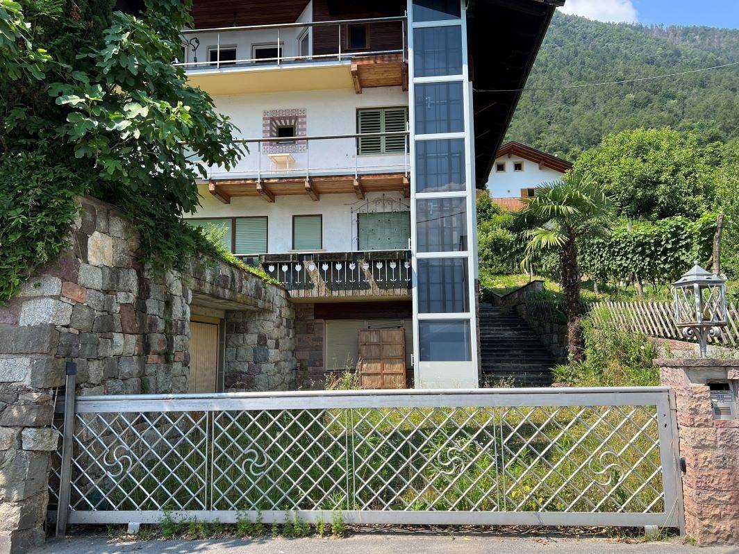 Marling-Marlengo-Haus-casa-renovierungsbedürftig-da ristrutturare