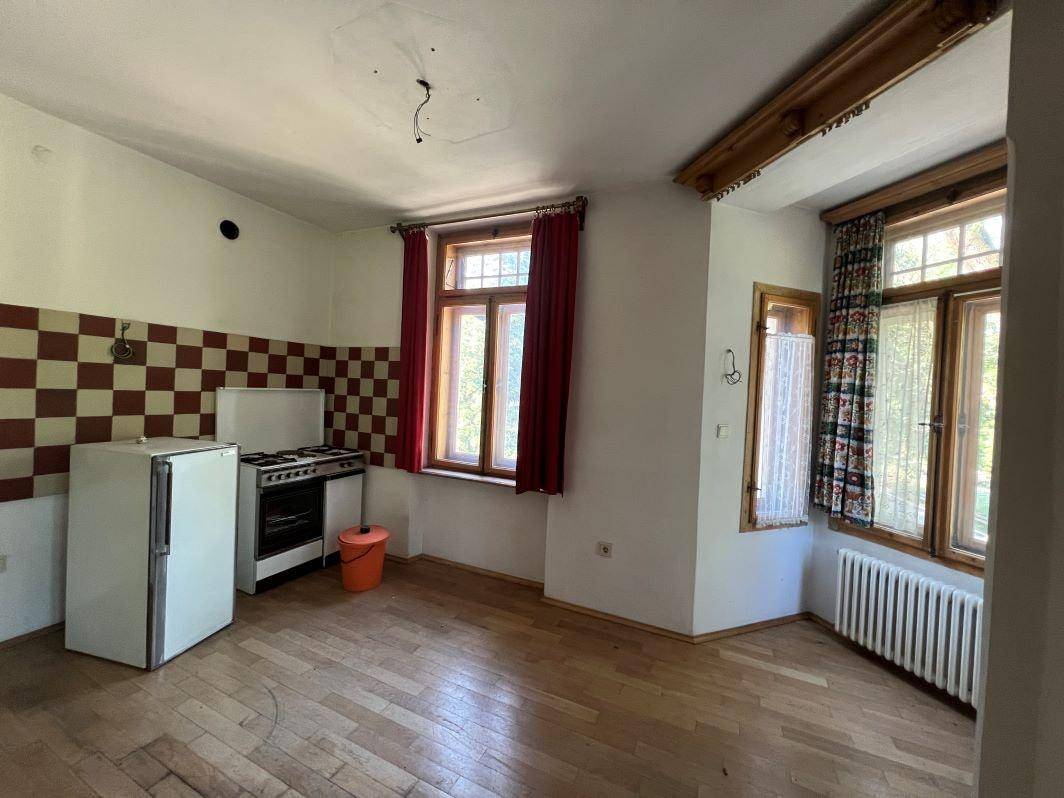 Brixen-Villa-Altbau-Stadtnah-Bressanone-Rienzdamm-Luxus-Mehrfamilienhaus-mehrere Wohnungen-appartamenti-Plose-Skiegebiet-sciiare-montagna-Berg-Luxus-Luxury