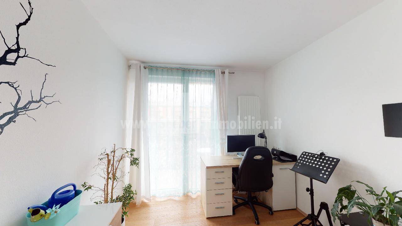 Innsbruck-Andreas-Hofer-Strae-28-02102021_105206
