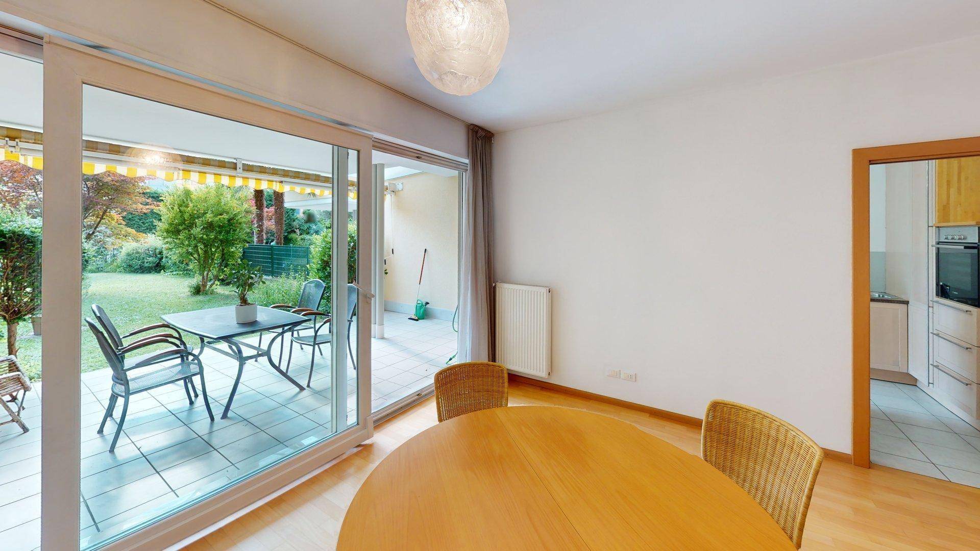 Lana-bilocale-Zweizimmerwohnung-Garten-giardino-Keller-cantina-Garage-Kondominium