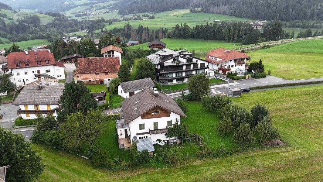 Chalet-Neubau-Sanierung-Olang-Niederolang-Bestand erhalten-Visionen-Umsetzungsmöglichkeiten-Baugrund-Luxus-