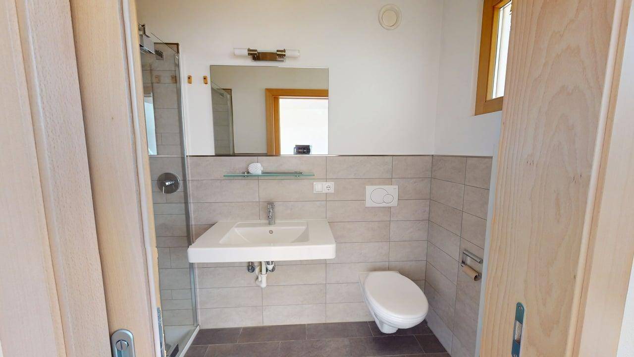 Völlan-Foiana-Wohnung-appartamento-Garten-giardino-Keller-cantina-garage-Garage-Ferienwohnung-hell-luminoso-Zweizimmerwohnung-bilocale-trilocale-Dreizimmerwohnung