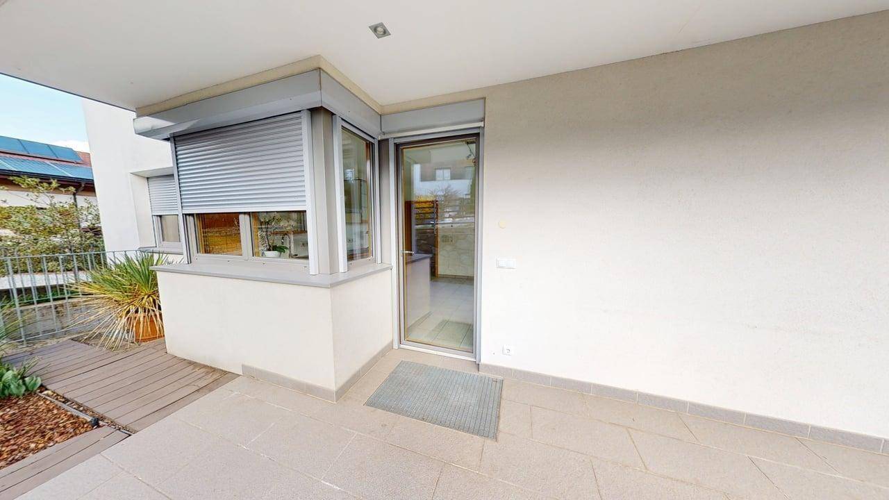 Völlan-Foiana-Wohnung-appartamento-Garten-giardino-Keller-cantina-garage-Garage-Ferienwohnung-hell-luminoso-Zweizimmerwohnung-bilocale-trilocale-Dreizimmerwohnung