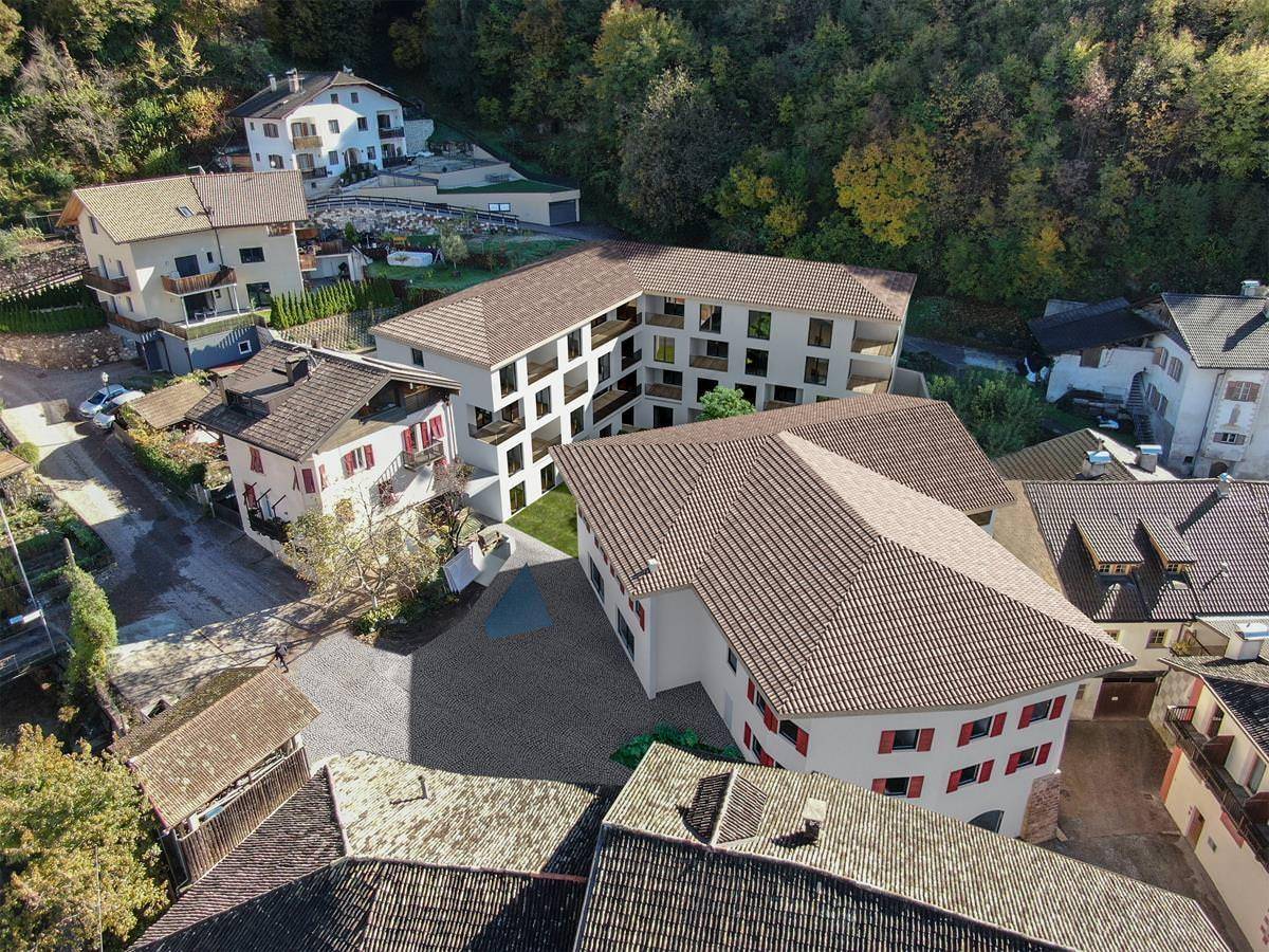 Haus Haas Montan, Neubau Haus Haas, Wohnen in Montan, Immobilien Montan Südtirol, Haus Haas Südtirol, Neubauprojekt Montan, Architektur Montan, Klimahaus Montan, Modernes Wohnen Südtirol, Ferienhaus Montan, Apartments Haus Haas, Luxusimmobilien Montan, Südtiroler Unterland Neubau, Blauburgunderdorf Montan, Castelfeder Blick, Nachhaltiges Bauen Südtirol, Exklusives Wohnen Montan, Haus Haas Weinstraße, Panorama Wohnungen Montan, Neubau Südtiroler Weinstraße, Wohnen im Weinberg Montan.
