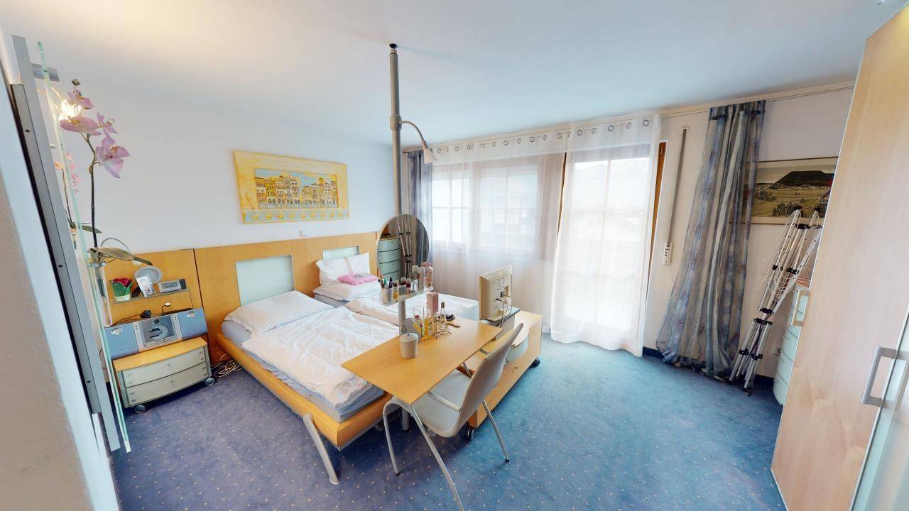 Partschins-Parcines-Dreizimmerwohnung-trilocale-Terrasse-terrazza-Garage-Bergblick-montagne