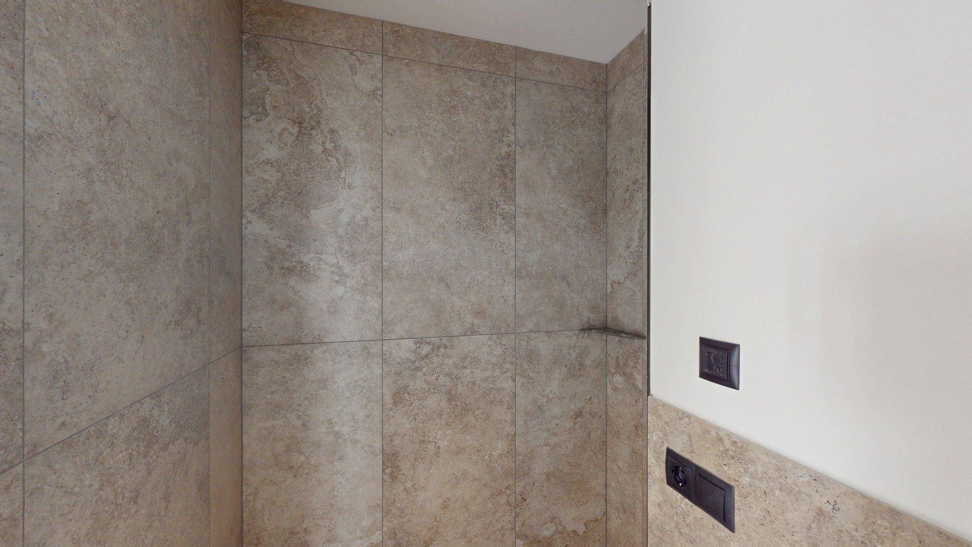 Meran-Merano-Penthouse-Trilocale-Dreizimmerwohnung-Dachterrasse-Terrazza