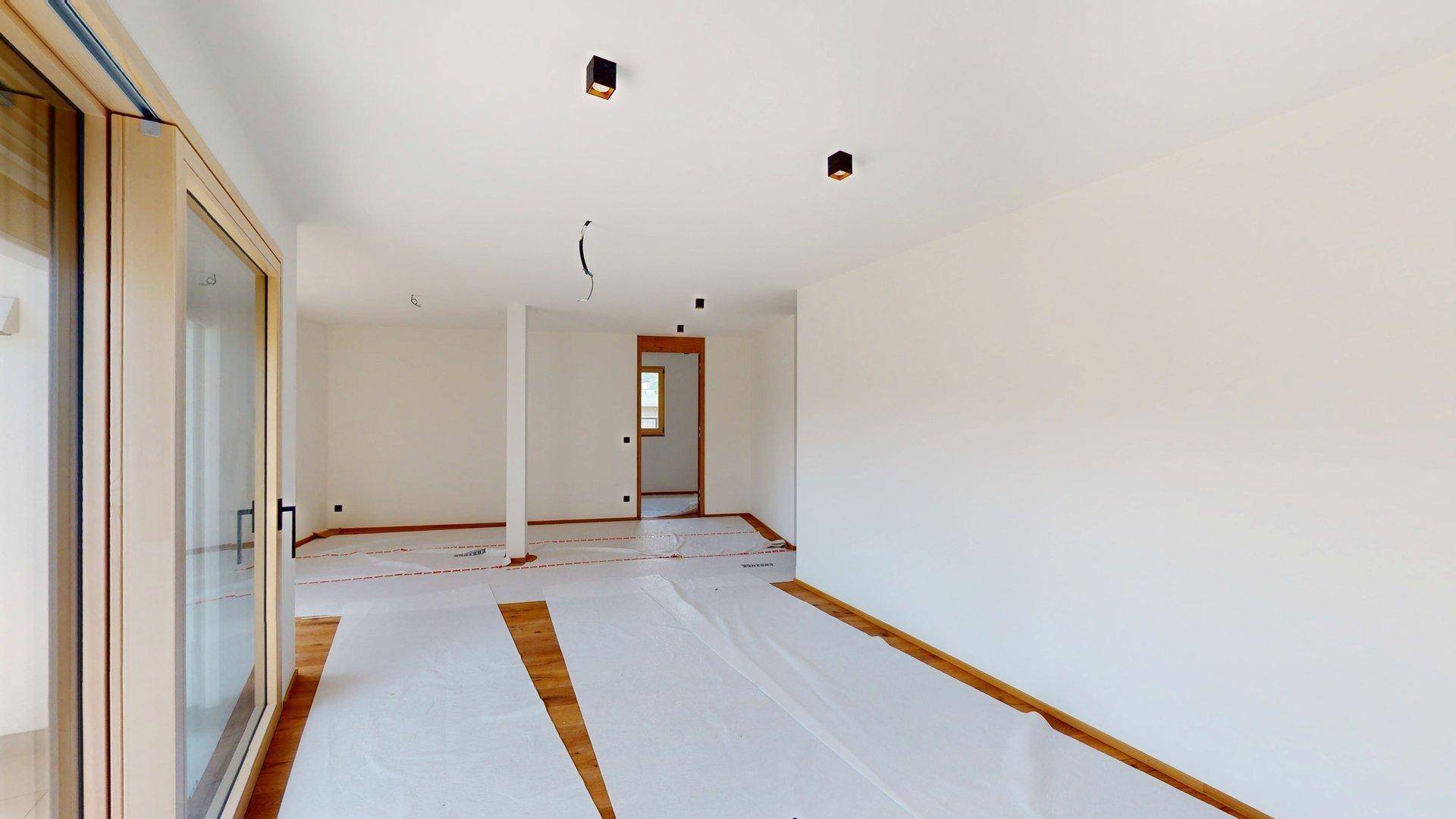 Meran-Merano-Penthouse-Dreizimmerwohnung-trilocale-Dachterrasse-terrazza-cantina-Keller-Aufzug-ascensore-Neubau