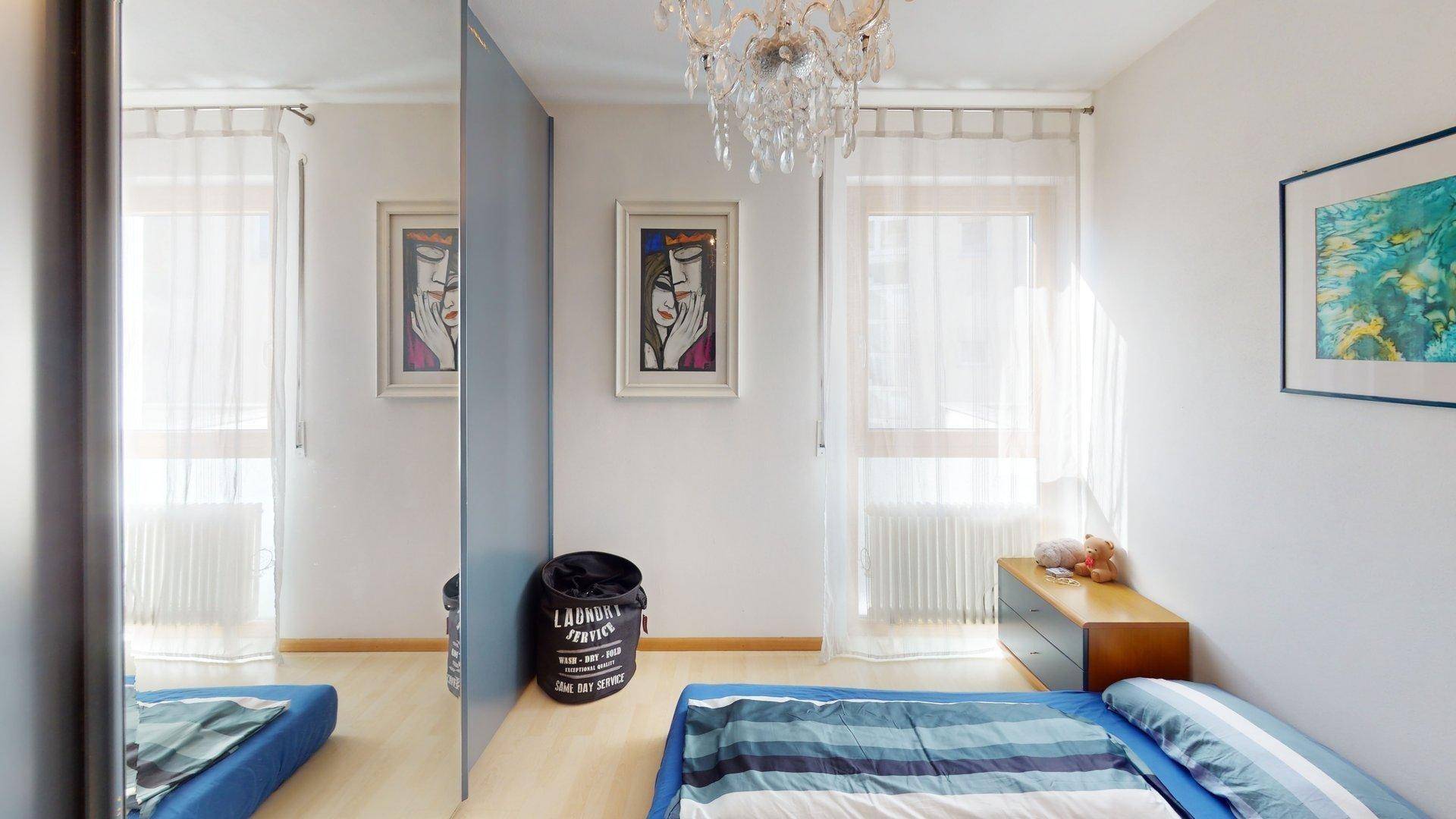 Meran-Merano-Wohnung-zu-verkaufen-vendesi-appartamento-kaufen-acquistare-Untermais-Maia-Bassa-Petrarca-Balkon-balcone-Stellplatz-posto-macchina-Seeber-Immobilien-nacktes-Eigentum-Investition-Geldanlage-nuda-proprietà-investimento-Wohnzimmer-angolo-cottura-soggiorno-Kochecke-Fenster-finestra-Bad-bagno-Schlafzimmer-camera-ripostiglio-Abstellkammer-Süd-West-sud-ovest-Kamin-Klima-aria-condizionata