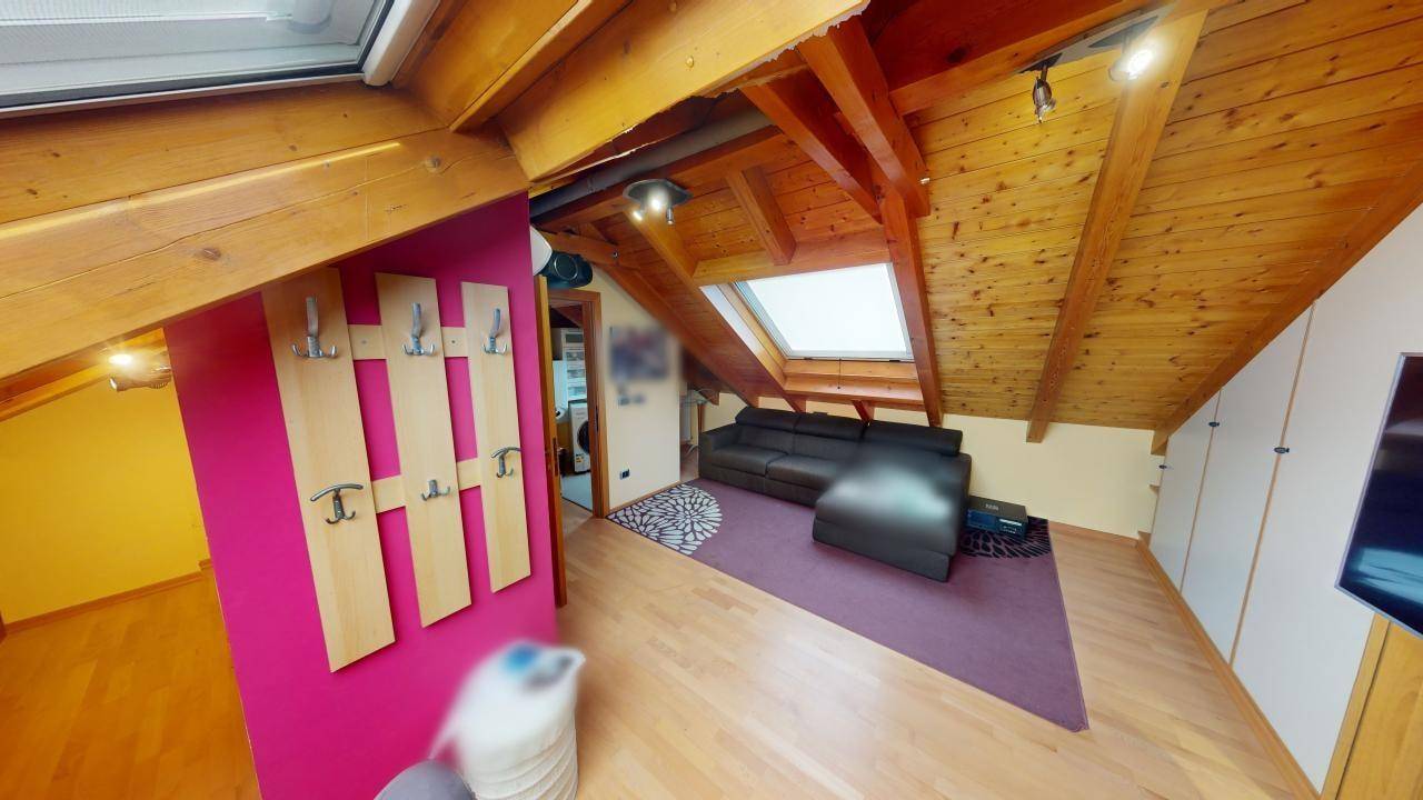 Meran-Merano-Untermais-Maia Bassa-Terrasse-terrazza-Garage-Duplexwohnung